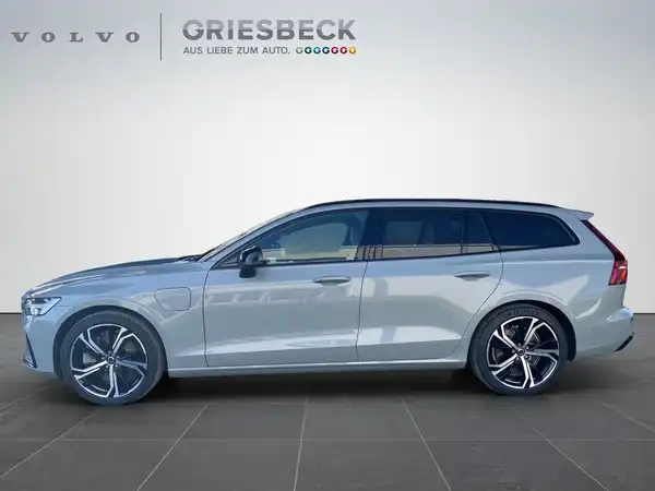 VOLVO V60 (2/19)