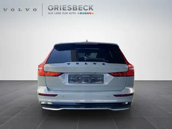 VOLVO V60 (4/19)