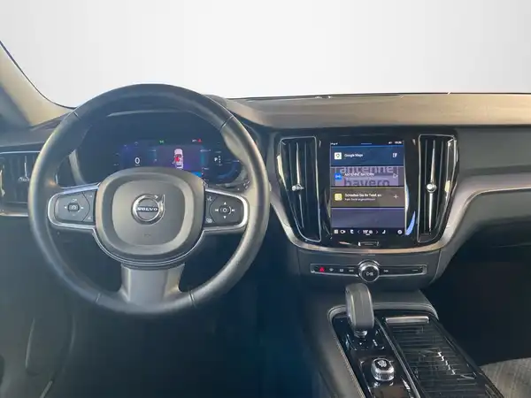 VOLVO V60 (8/21)