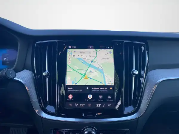 VOLVO V60 (11/23)