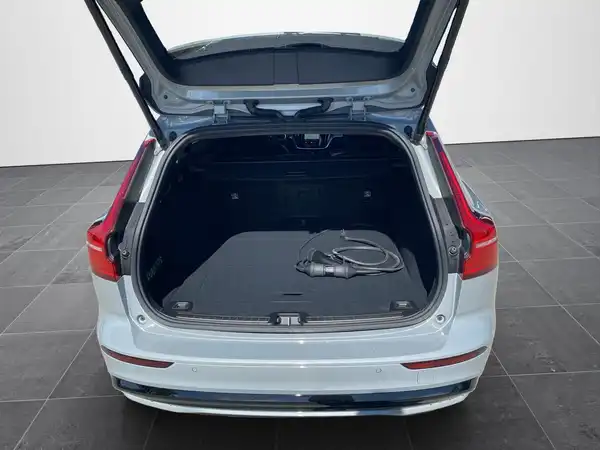 VOLVO V60 (14/23)