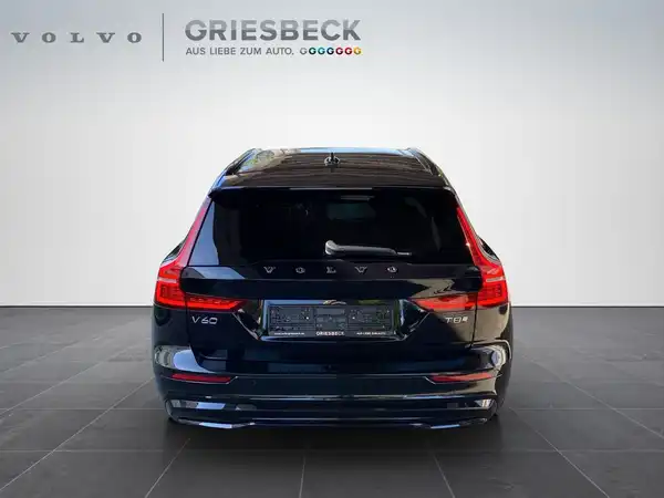 VOLVO V60 (4/22)