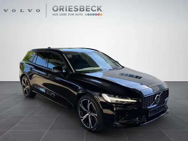 VOLVO V60 (6/22)