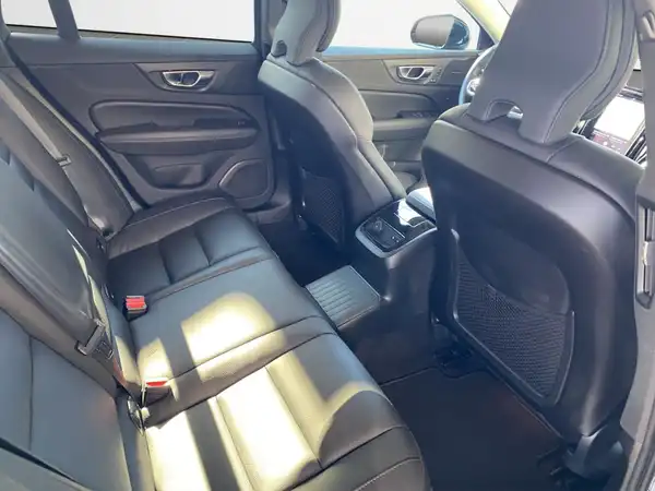 VOLVO V60 (13/22)