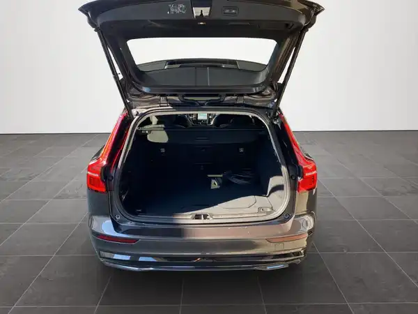VOLVO V60 (14/22)