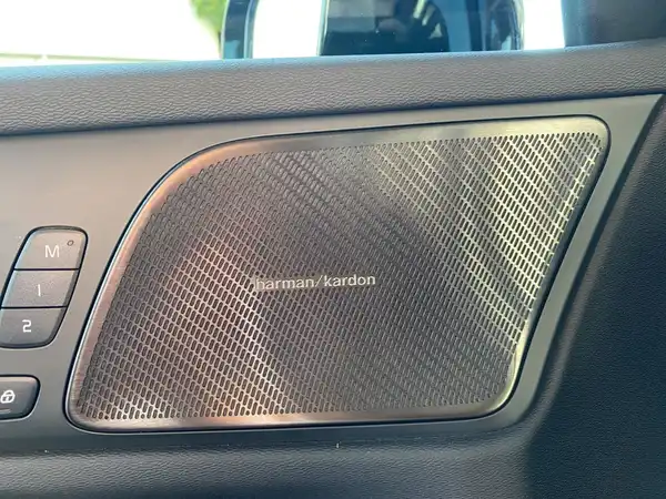 VOLVO V60 (18/22)