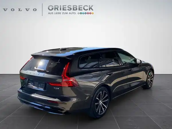 VOLVO V60 (5/22)