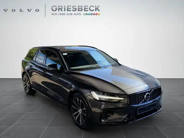 VOLVO V60 (6/22)
