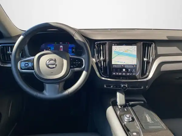 VOLVO V60 (8/22)