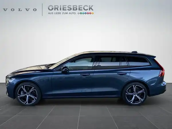 VOLVO V60 (2/23)