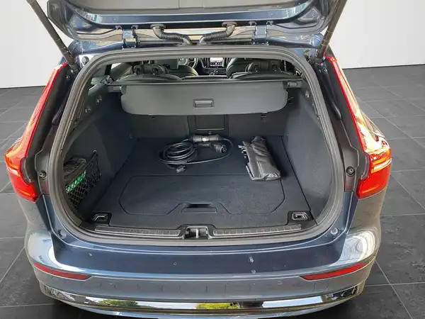 VOLVO V60 (14/23)