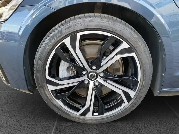 VOLVO V60 (15/23)