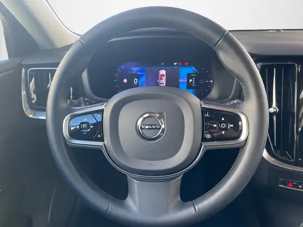 VOLVO V60 (10/20)