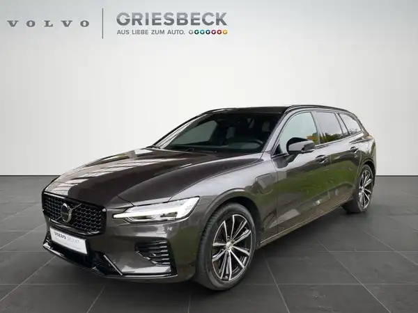 VOLVO V60 (1/22)