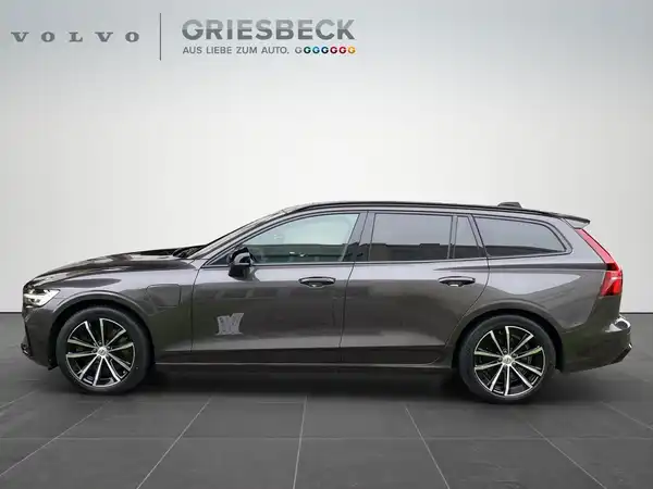 VOLVO V60 (2/22)