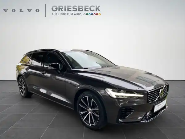 VOLVO V60 (6/22)