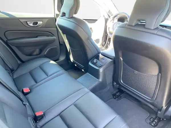 VOLVO V60 (13/17)