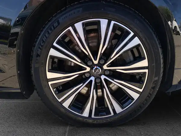 VOLVO V60 (15/17)