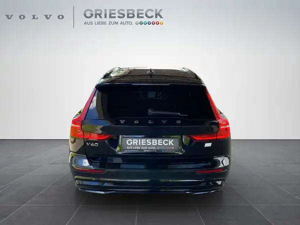 VOLVO V60 (4/22)