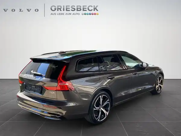 VOLVO V60 (5/22)