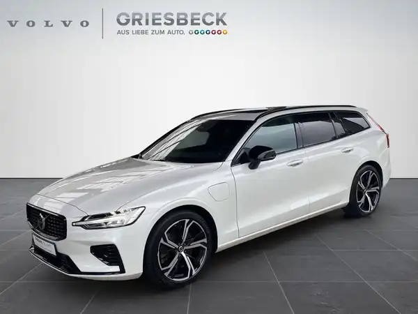 VOLVO V60 (1/30)