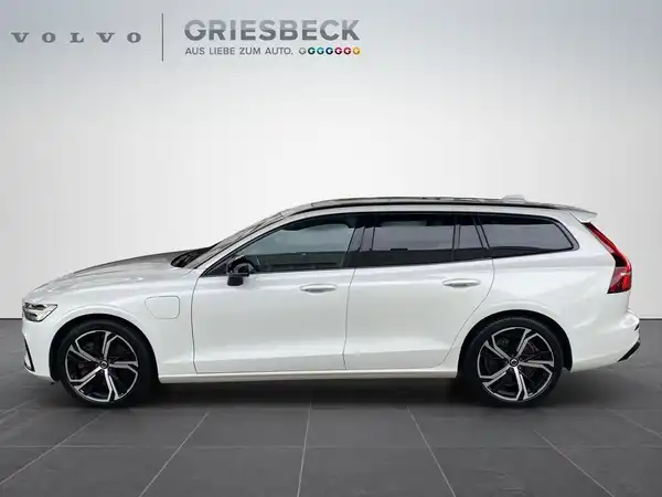 VOLVO V60 (2/30)