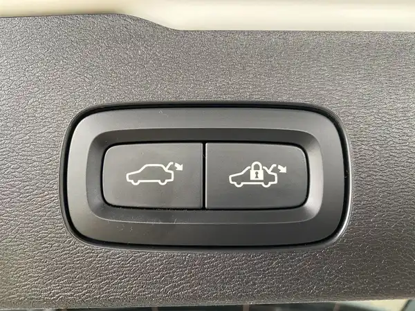 VOLVO V60 (21/30)