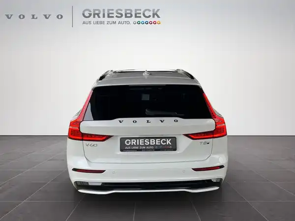 VOLVO V60 (4/30)