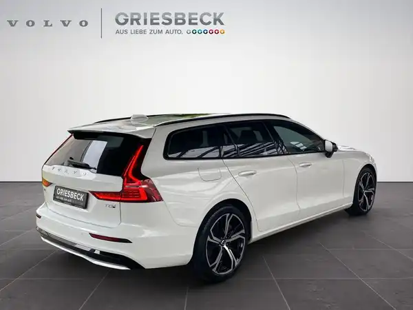 VOLVO V60 (5/30)