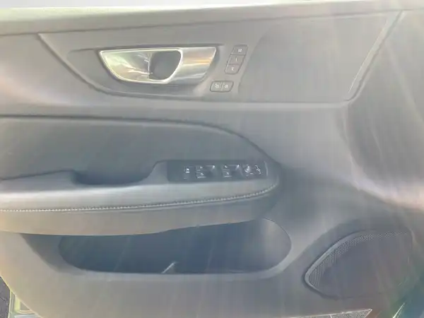 VOLVO V60 (17/21)