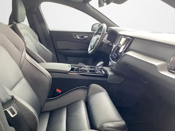 VOLVO V60 (12/20)
