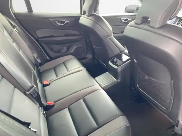 VOLVO V60 (13/20)
