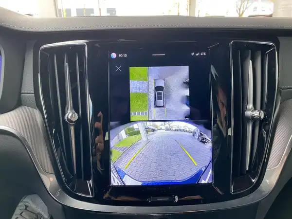 VOLVO V60 (19/20)