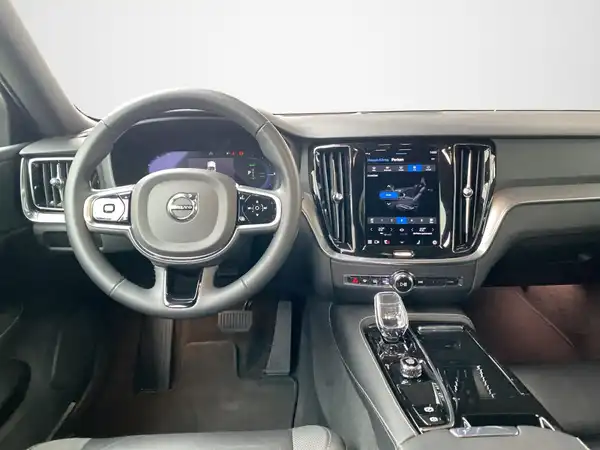 VOLVO V60 (9/18)