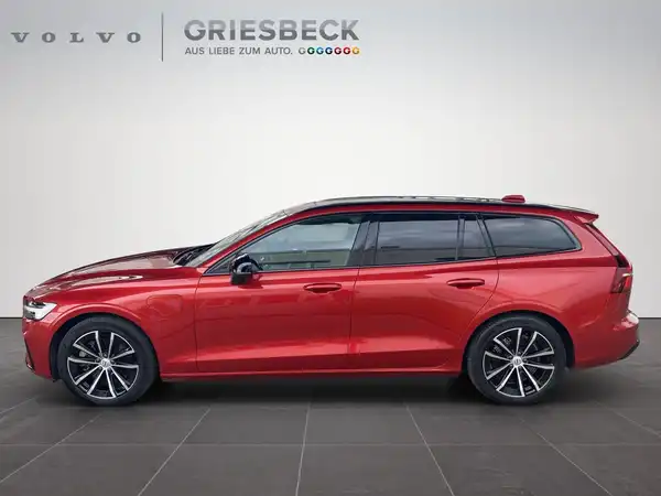 VOLVO V60 (2/22)