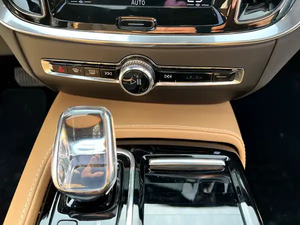 VOLVO V60 (26/29)