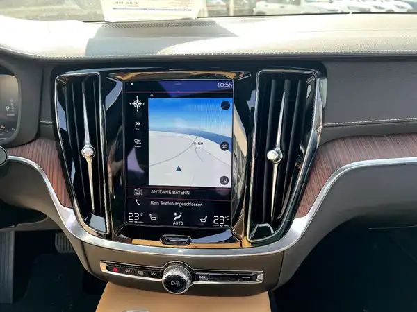 VOLVO V60 (27/29)