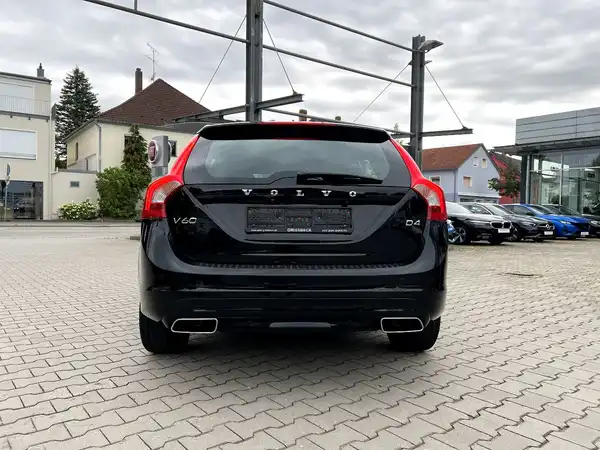 VOLVO V60 (3/29)