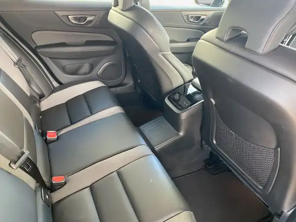 VOLVO V60 (13/19)