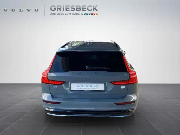 VOLVO V60 (4/19)