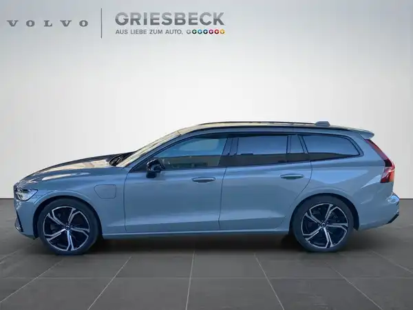 VOLVO V60 (2/22)