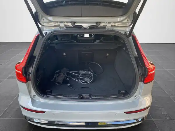 VOLVO V60 (14/22)