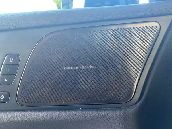 VOLVO V60 (18/22)
