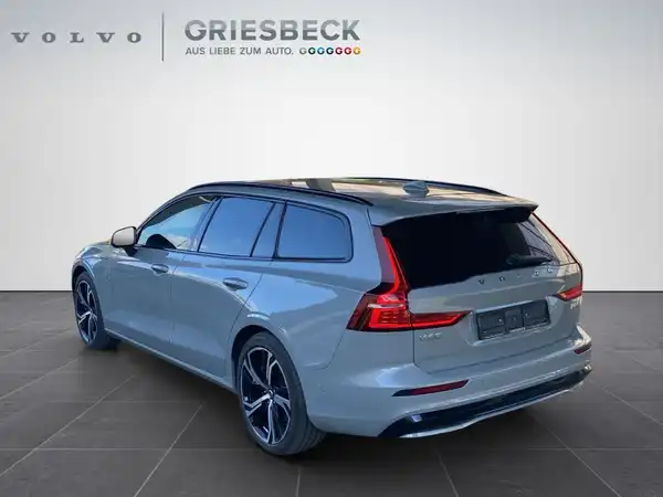 VOLVO V60 (3/22)