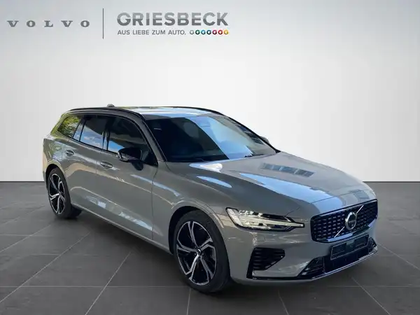 VOLVO V60 (6/22)
