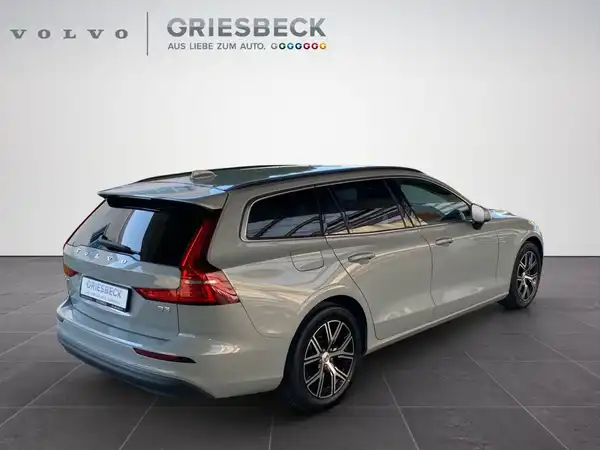 VOLVO V60 (5/20)