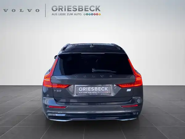 VOLVO V60 (5/22)