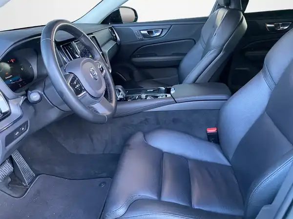 VOLVO V60 (8/22)