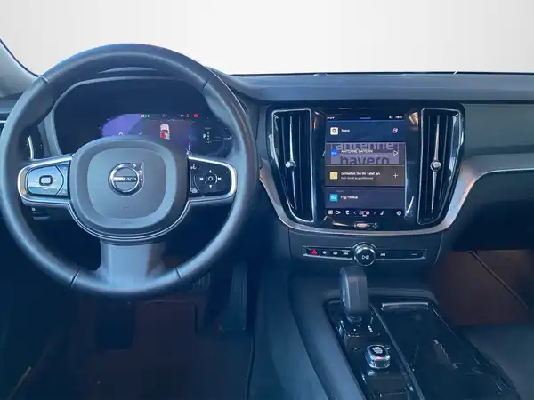 VOLVO V60 (9/22)