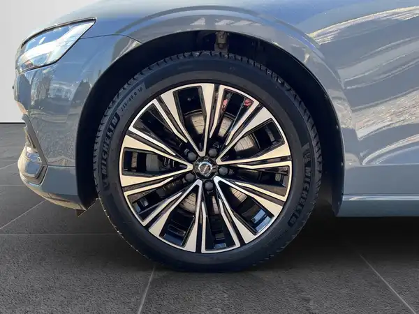 VOLVO V60 (15/21)